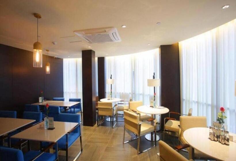 Отель Jinjiang Inn Yangzhou Gaoyou Haichao East Road