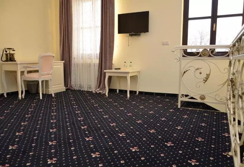 Hotelli Chateau Royal