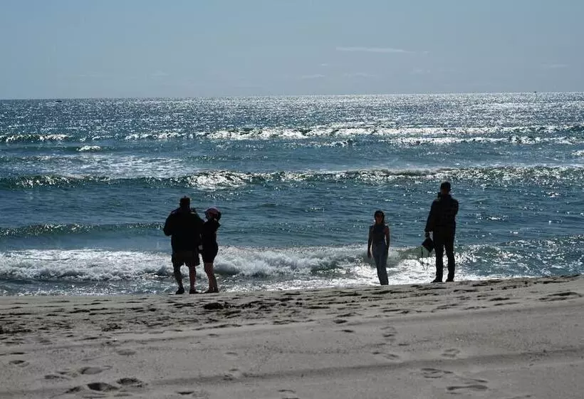 Hotelli Nauset Beach Inn