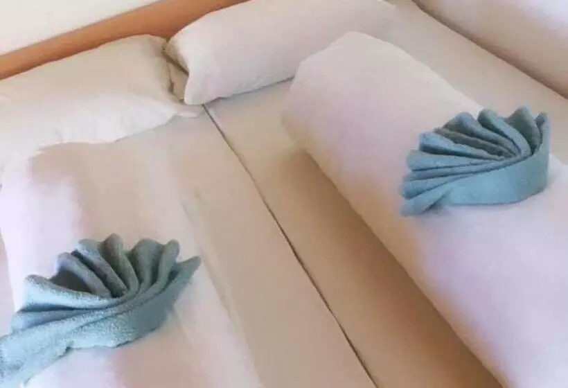 Omladinski Hotel Rostovo