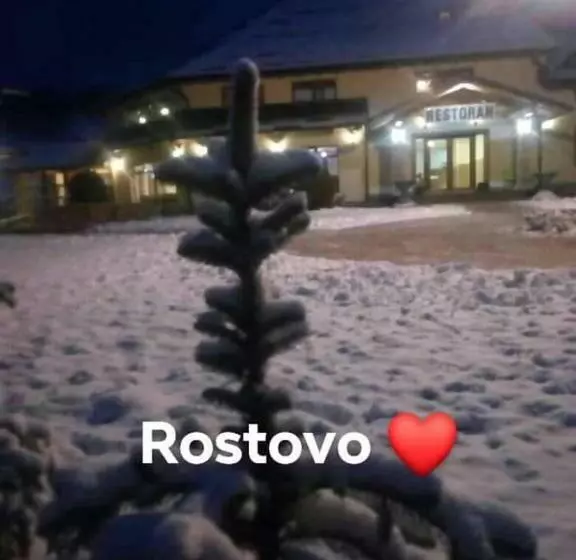 Omladinski Hotel Rostovo