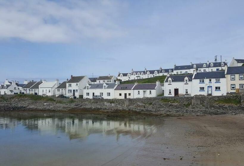 Port Charlotte Youth Hostel