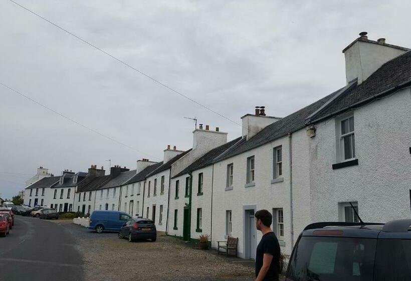 Port Charlotte Youth Hostel