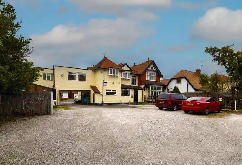 Retkeilymaja Hq Pencadlys