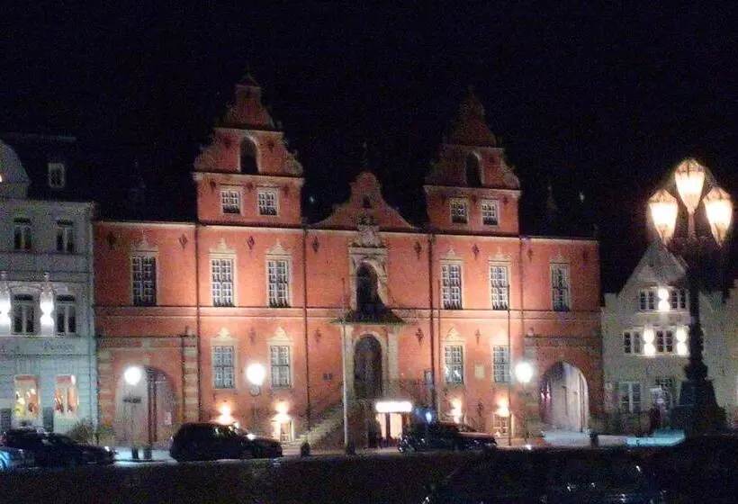 ホテル Best Pension