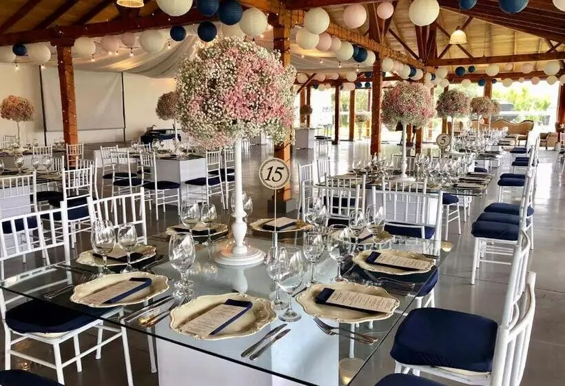 ホテル Hacienda Hosteria Chorlavi