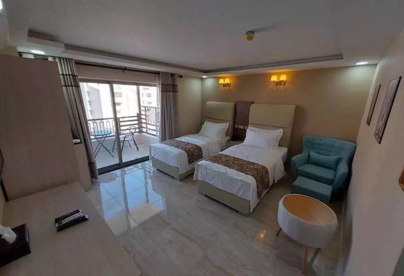 هتل Jordan Seasons