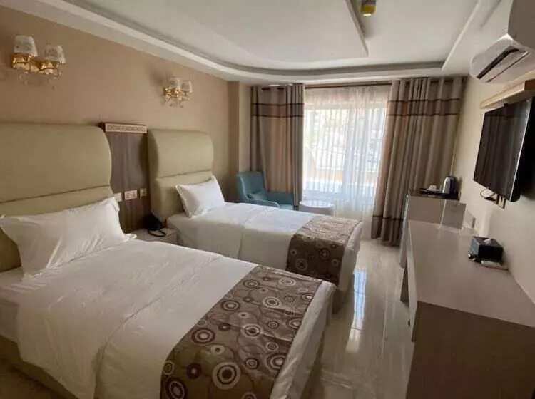 هتل Jordan Seasons