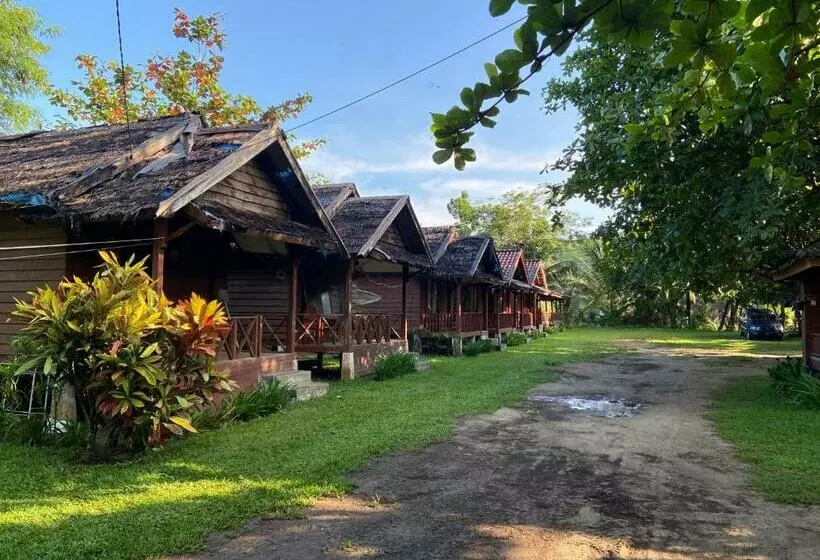 Hotelli Sawarna Little Hula Hula