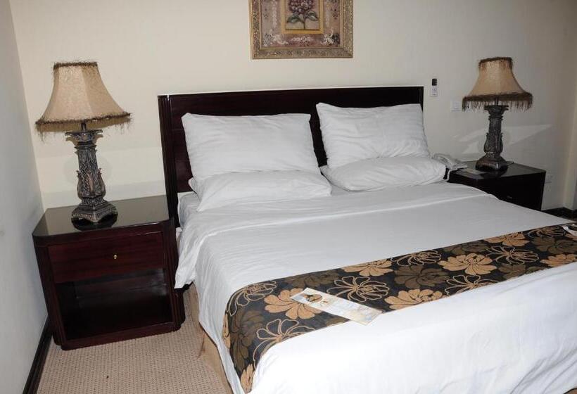 هتل Shanasheel Palace