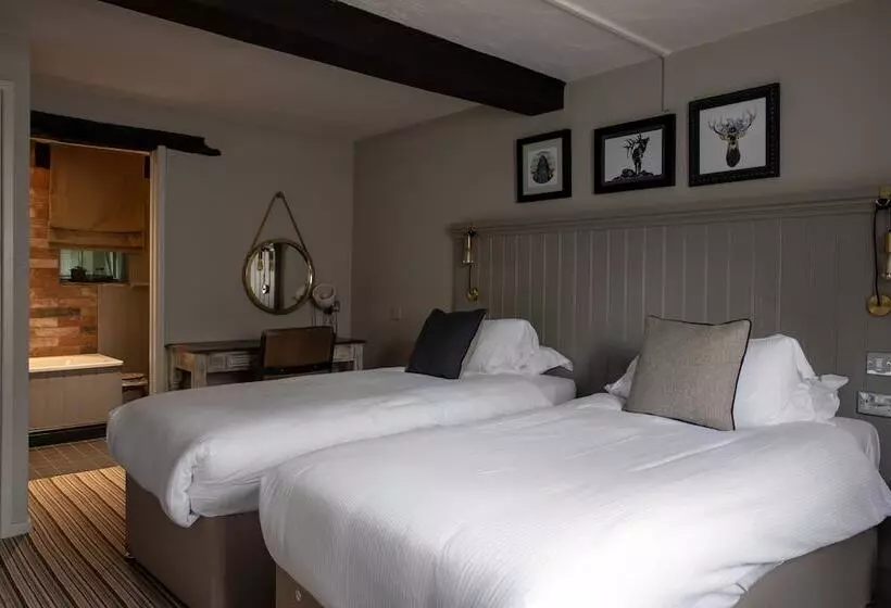 ホテル The White Hart Ford