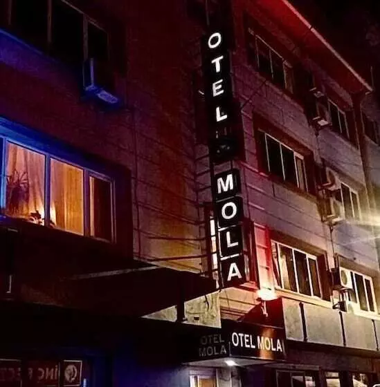 Mola Otel