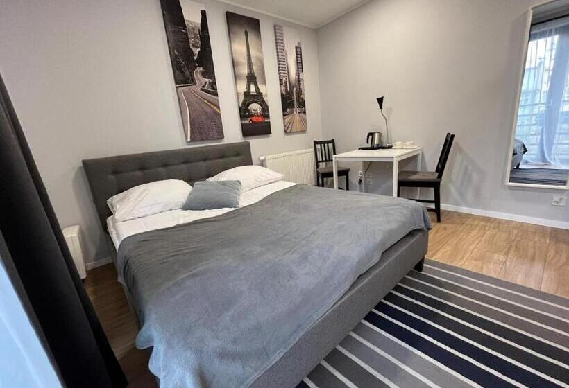 膳宿费 Przystanek Sopot Plaża