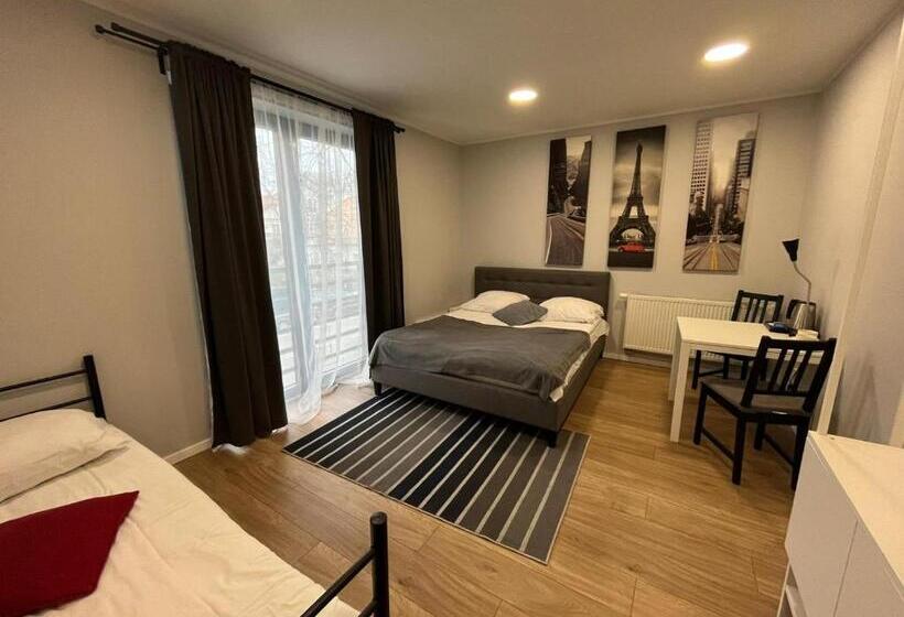 膳宿费 Przystanek Sopot Plaża