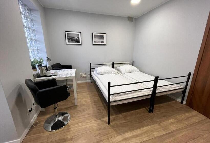 膳宿费 Przystanek Sopot Plaża