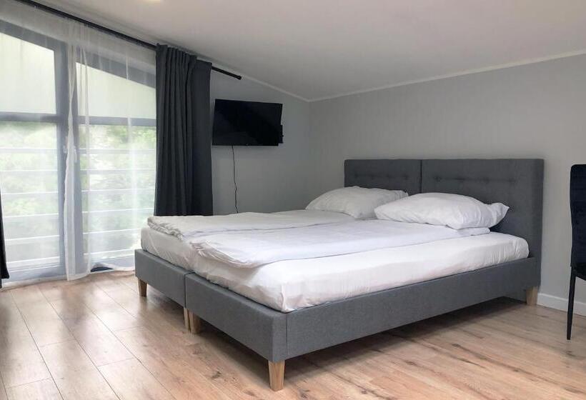 膳宿费 Przystanek Sopot Plaża