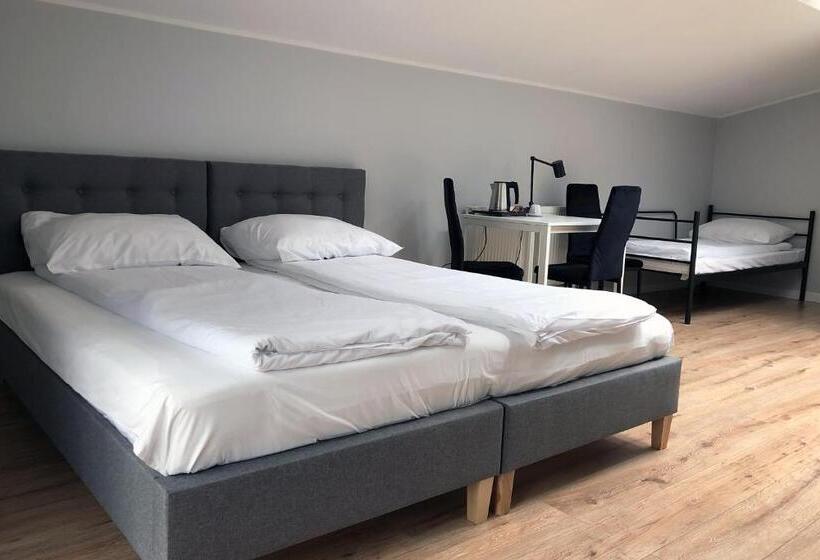 膳宿费 Przystanek Sopot Plaża