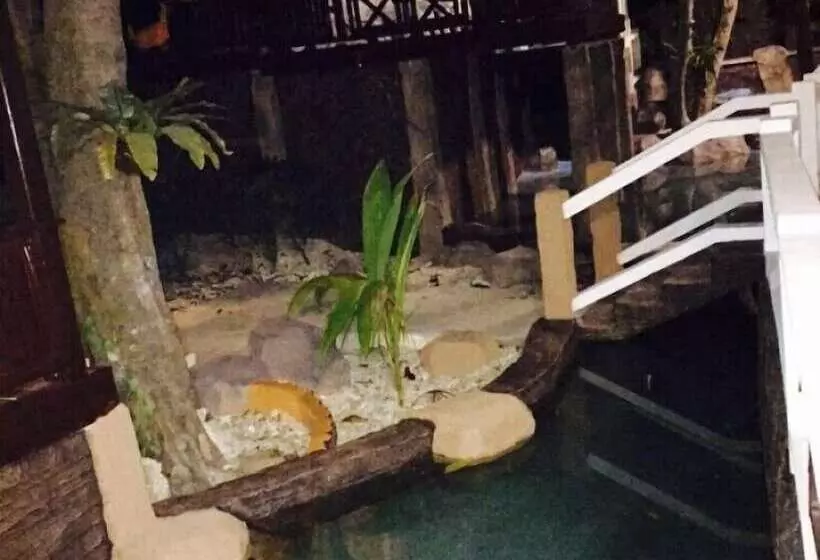 ホテル Sharila Island Resort