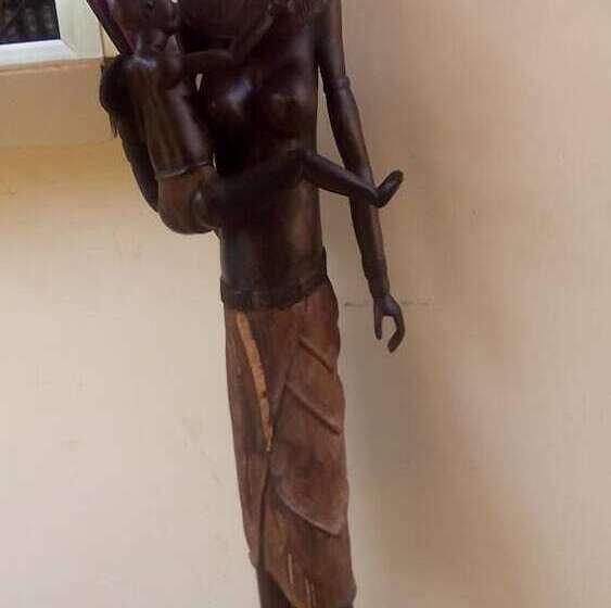 هتل West East Lodge