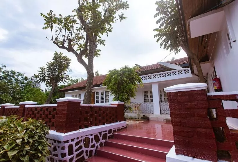 هتل Wilolesi Hilltop