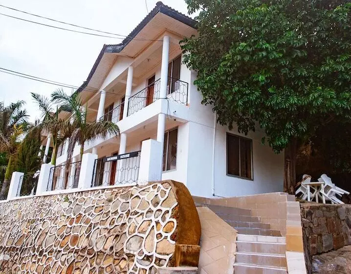 هتل Wilolesi Hilltop