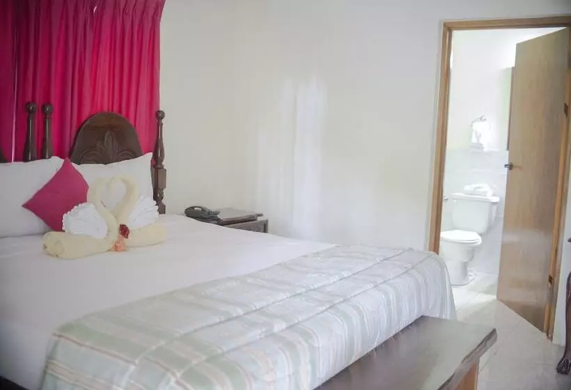 هتل Bay View Eco Resort & Spa