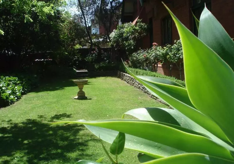 فندق Buxton Manor