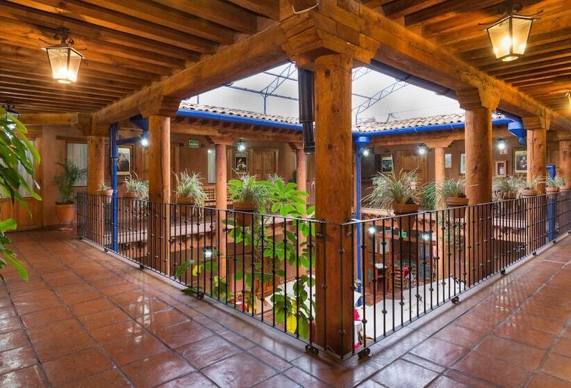 هتل Casa Del Refugio