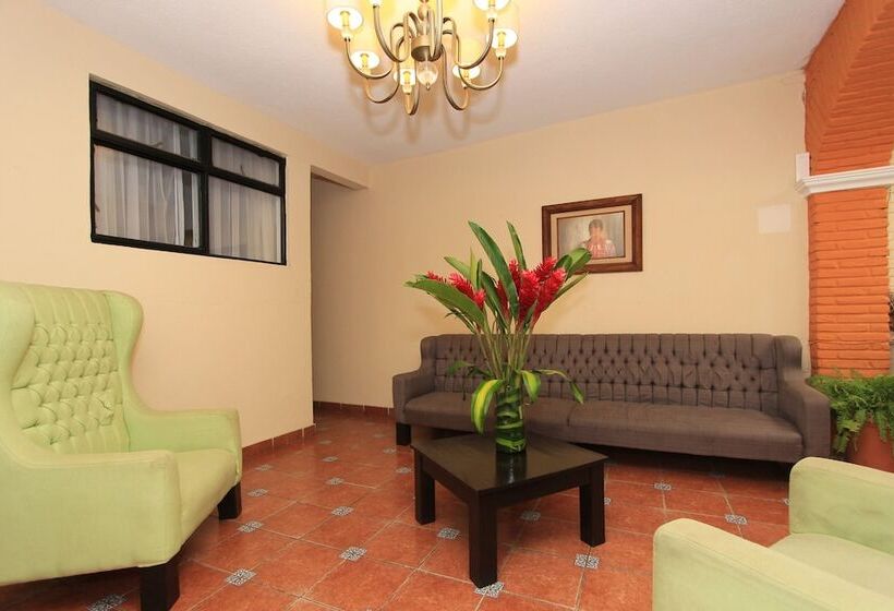 Szálloda Del Carmen, En El Centro  Desayuno Incluido !