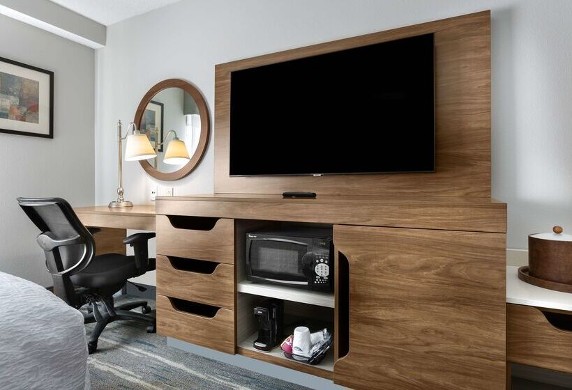 فندق Hampton Inn Charlotte Belmont At Montcross