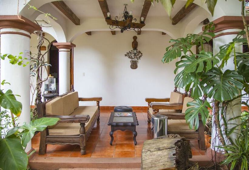 호텔 Jovel   Pago Solo En Efectivo