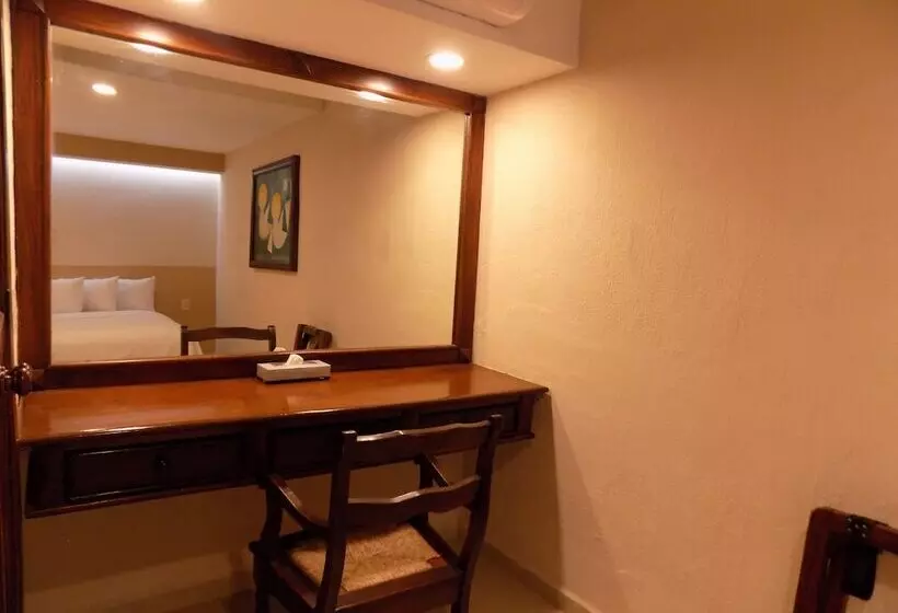 Отель Las Palomas