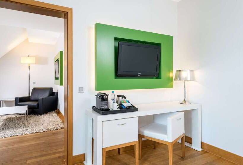 فندق NH Frankfurt Messe