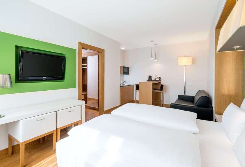 فندق NH Frankfurt Messe