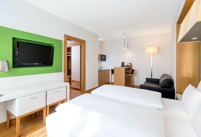 فندق NH Frankfurt Messe