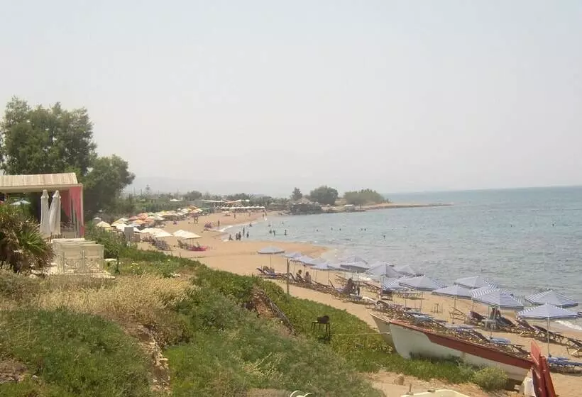 Отель Oasis Scaleta