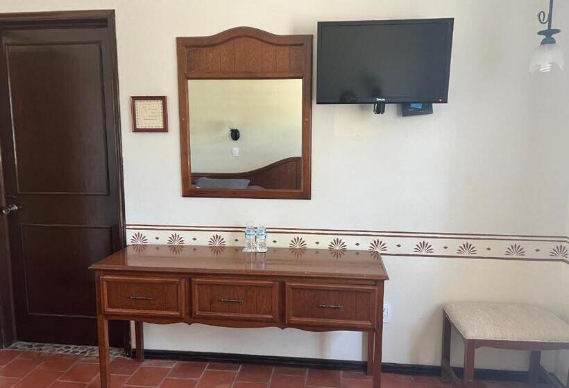 בית מלון כפרי Real De Huasca