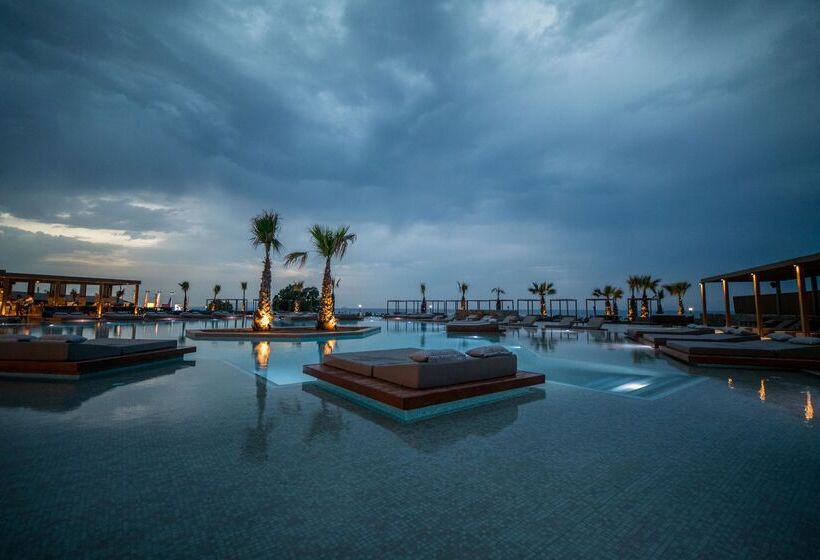 فندق Senseana Sea Side Resort & Aquadventure