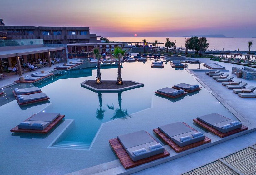 فندق Senseana Sea Side Resort & Aquadventure