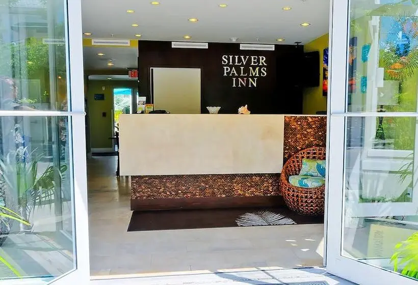 ホテル Silver Palms Inn
