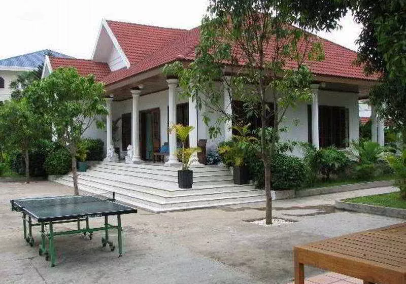 Отель The Kabiki