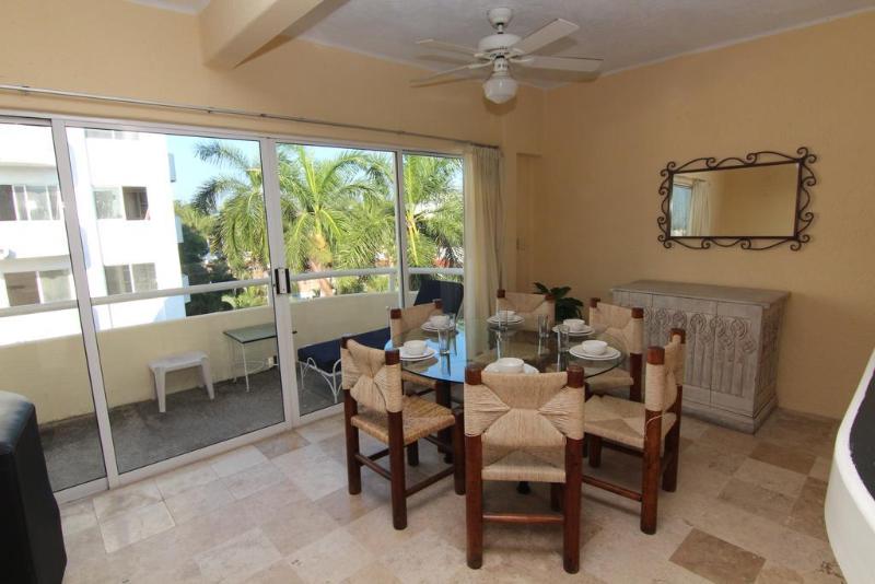 ホテル Villamar Princesa Suites