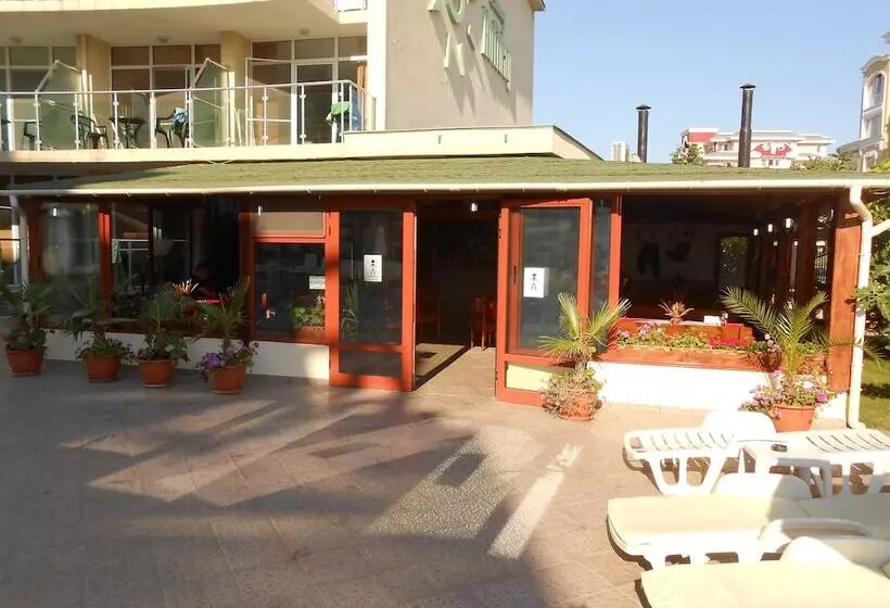 Sunny Holiday Apartments