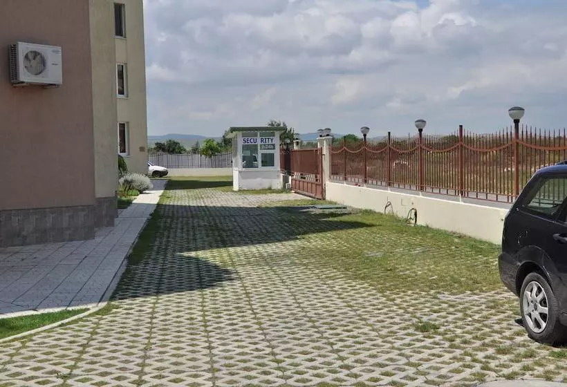 Sunny Holiday Apartments