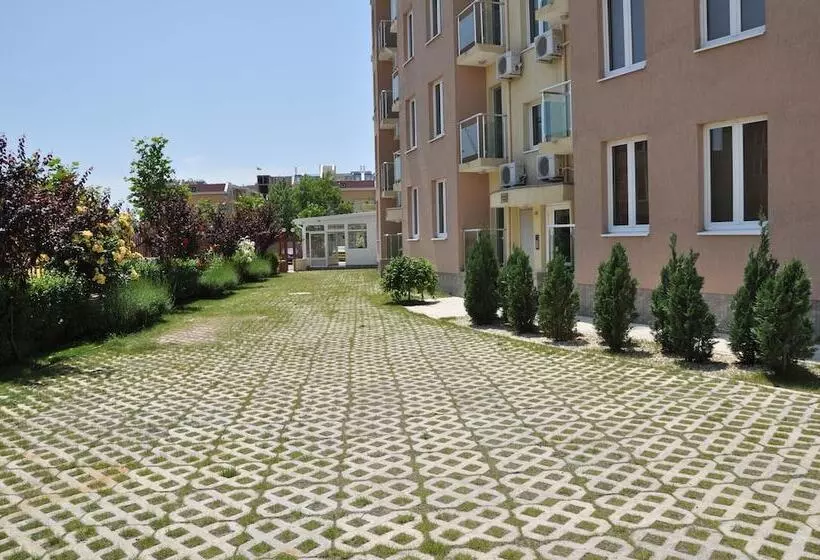 Sunny Holiday Apartments