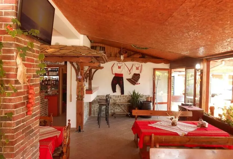 Sunny Holiday Apartments