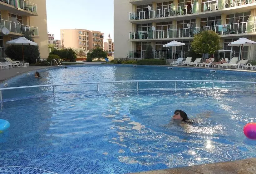 Sunny Holiday Apartments