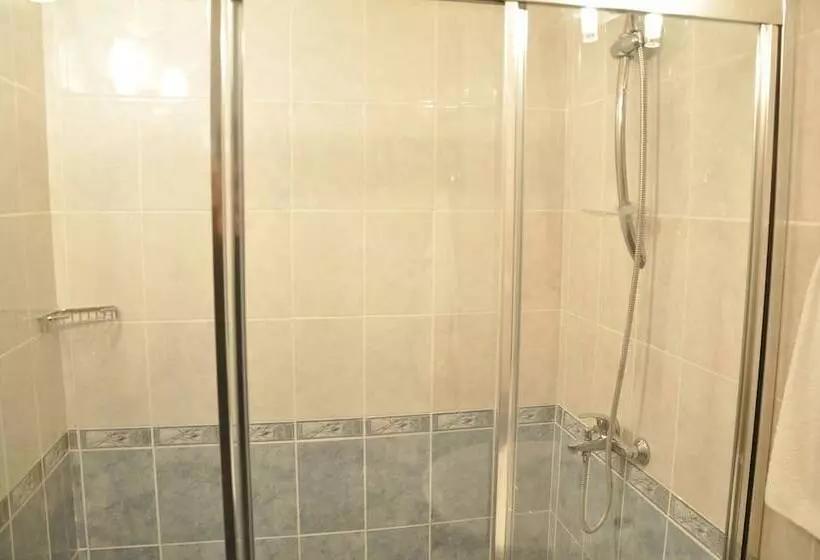 Sunny Holiday Apartments