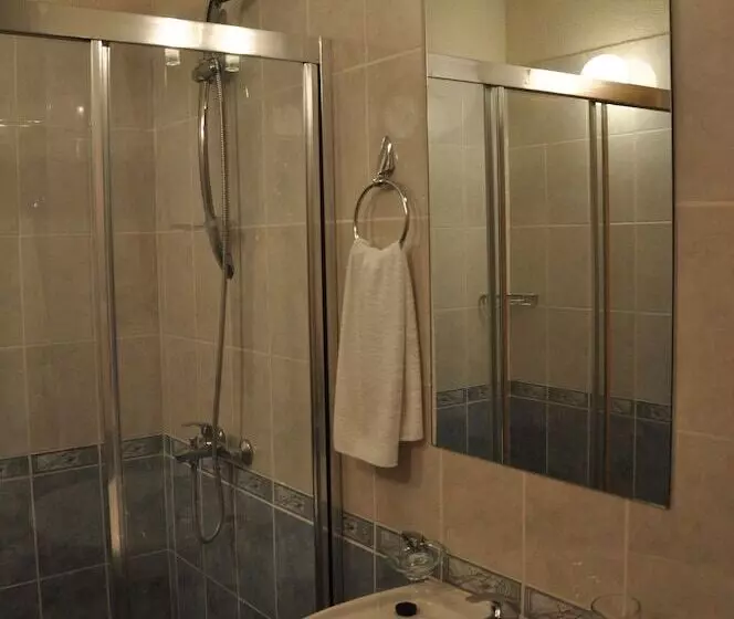 Sunny Holiday Apartments