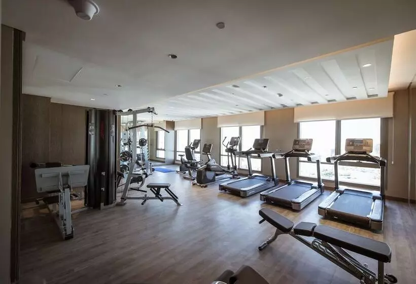 هتل Centro Mada Amman By Rotana